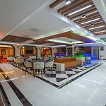 Elysium Deluxe Otel