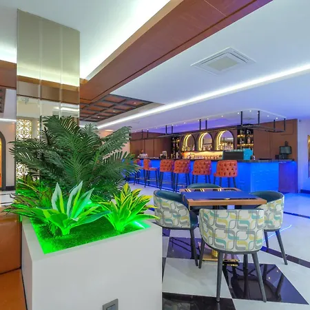 Elysium Deluxe 酒店 安塔利亚