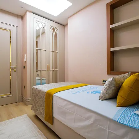 Elysium Deluxe Hotel