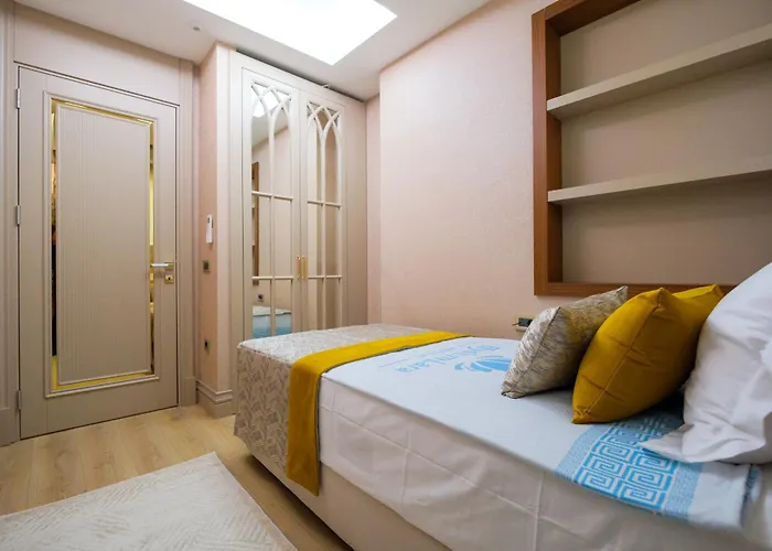 Elysium Deluxe Hotel