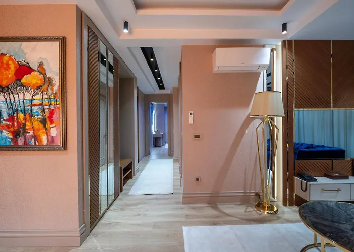 Hotel Elysium Deluxe