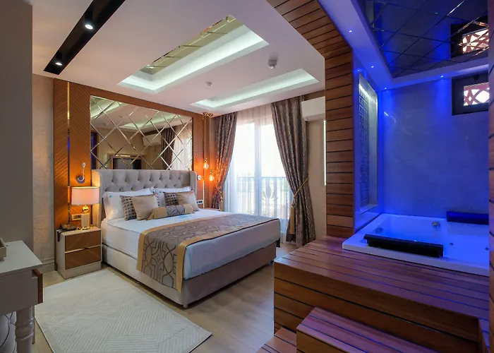 Elysium Deluxe Hotel *